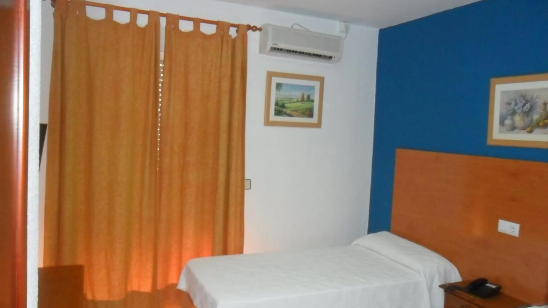 Gasthof Hostal Villa Chiclana de la Frontera