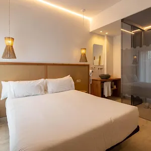 Hotel Play - Adults Only 
